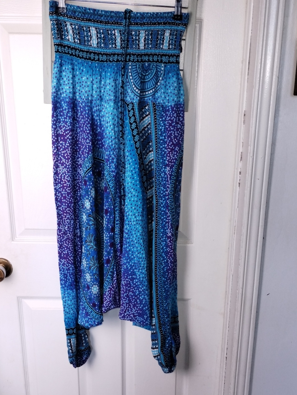 Beautiful and vibrant bohemian harem Blue And Purple pants W/Geometric Pattern
